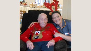 Fundraising fun as Arnold care home hosts Christmas party